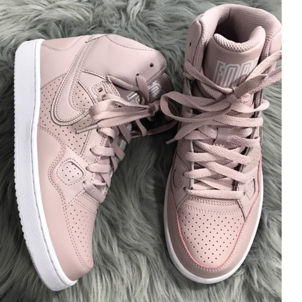 Nike Air Force